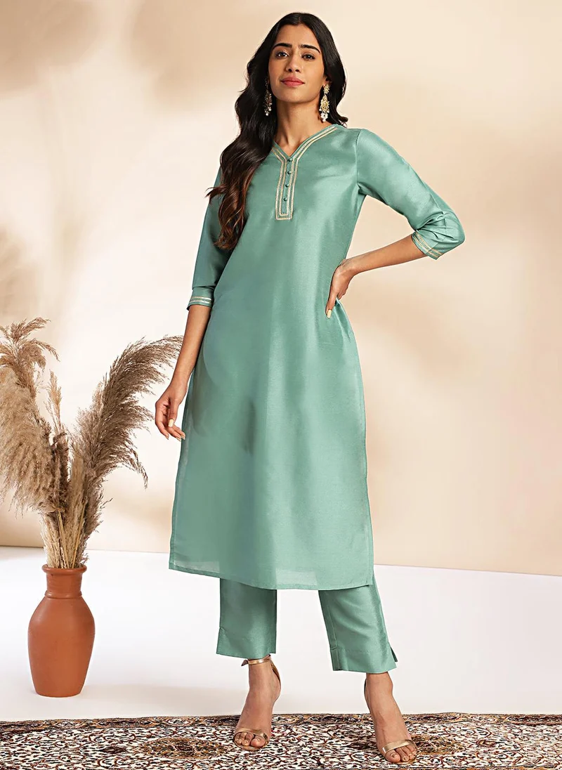زيري سوق Sage Green Crepe Silk V-Neck 2-Piece Kurta Set