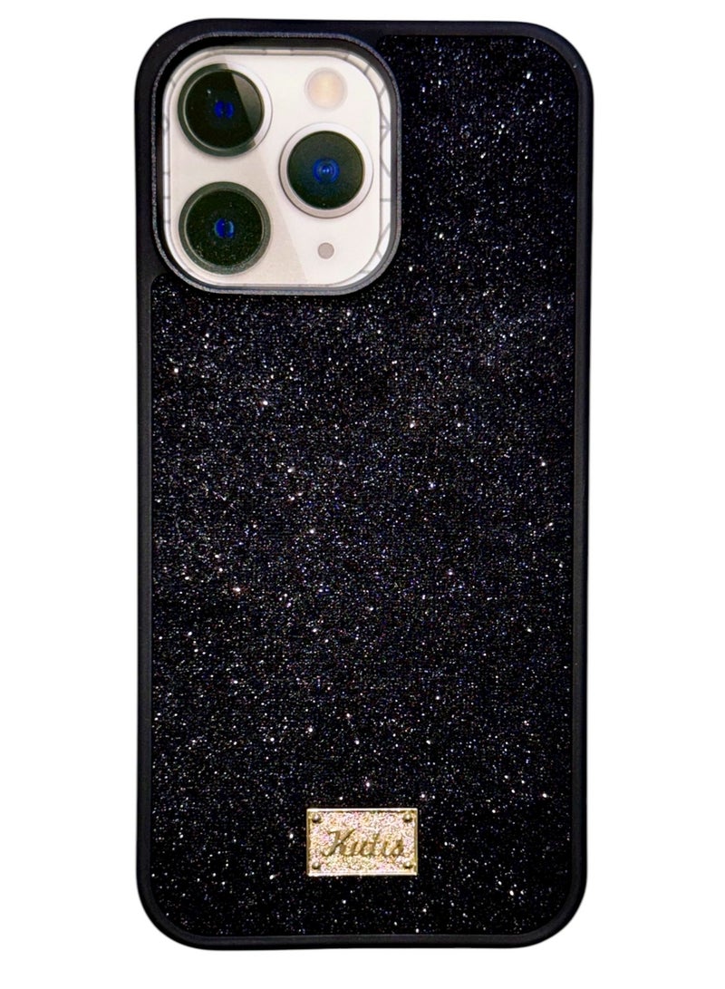 كوتيس كفر  KUTIS ايفون 15بروماكس فاخر بلمعة الكريستال- بطانة داخلية من المايكروفايبر لحماية من الخدوش،إطار كاميرا معدني مرتفع لحماية العدسة، مصنوع من الجلد والسيليكون السائل مع طبقة مقاومة للبصمات، - Image 1