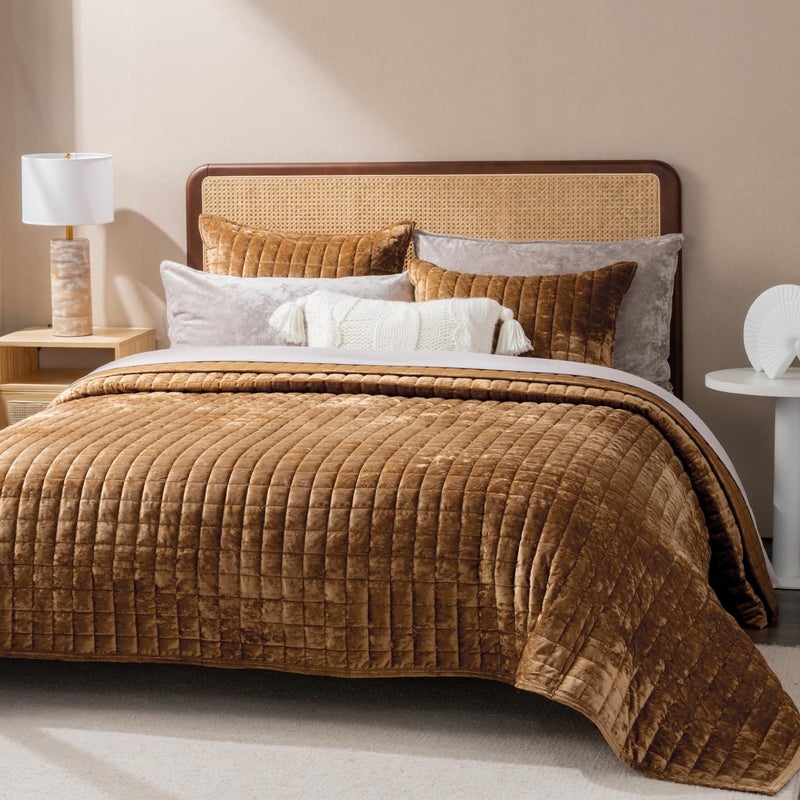 RECYCO Luxury Velvet Quilt Set, California King 118'' x 106'' Oversized Bedspread, Ultra Soft Velvet Comforter, Lightweight Box Stitch Bedding Sets for All Season, with 2 Shams, Caramel Gold - Image 2