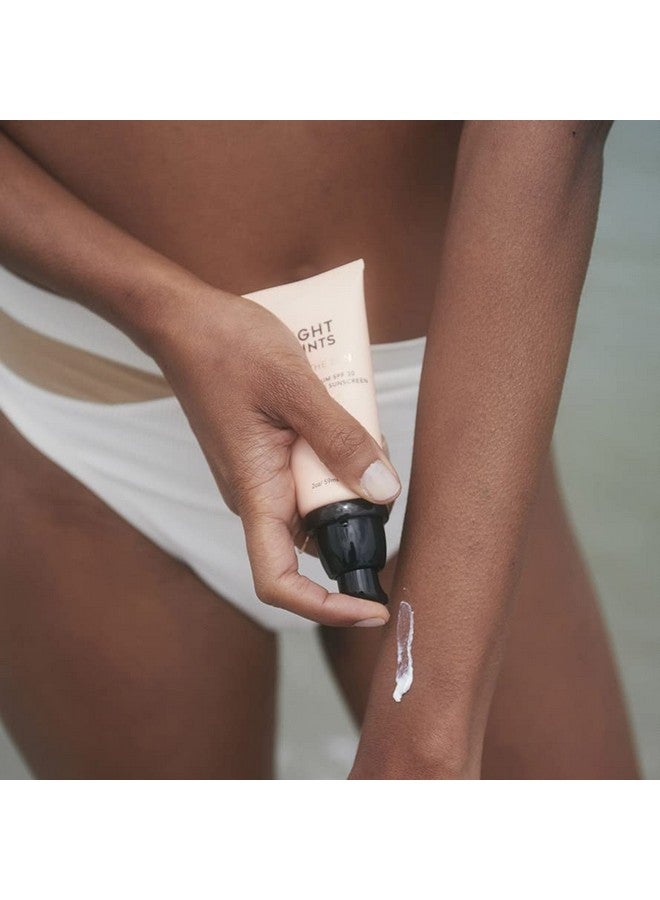 آيت ساينتس واقي شمسي مرطب للوجه واسع الطيف من Eight Saints Chase the Sun (30)، مرطب يومي للوجه بقاعدة معدنية طبيعية وعضوية، 2 أونصة، تركيبة جديدة - Image 3