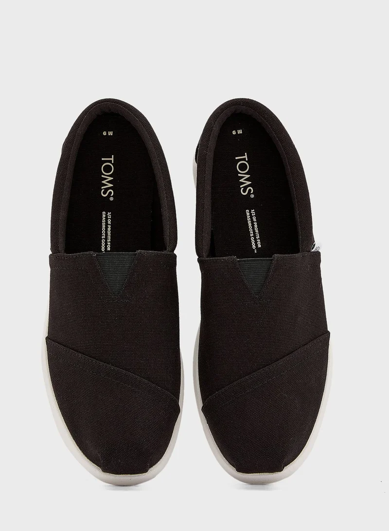 TOMS Alp Fwd Slip Ons