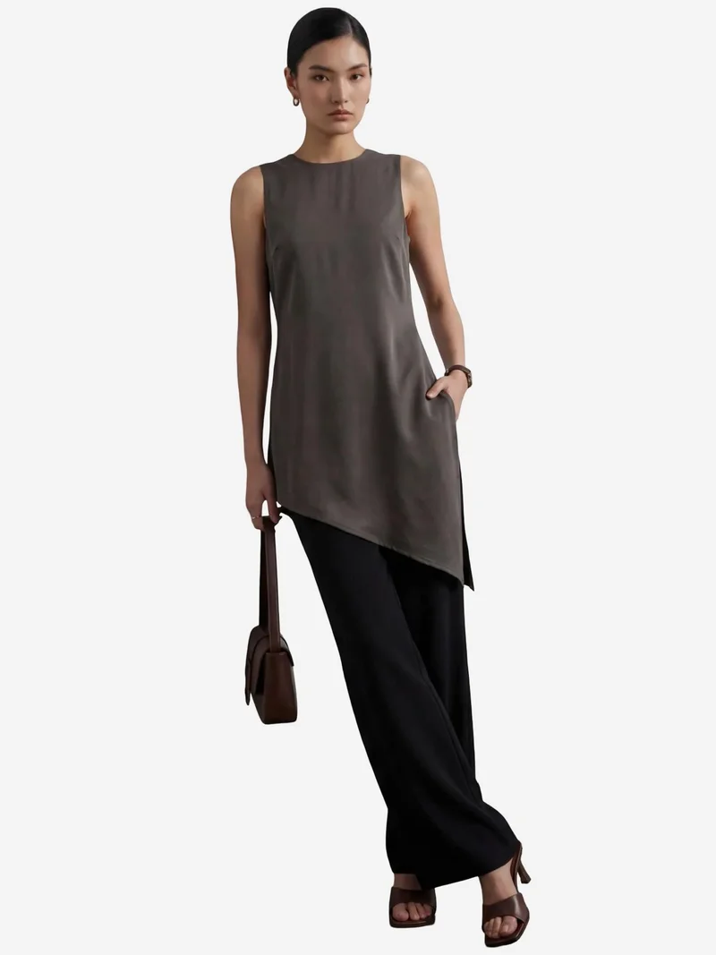 MY FASHION Satin Crew Neck Sleeveless Long Blouse with Slit