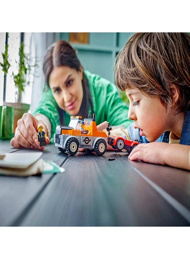 LEGO - City Tow Truck and Sports Car Repair 101 Pieces - 60435 - Image 5