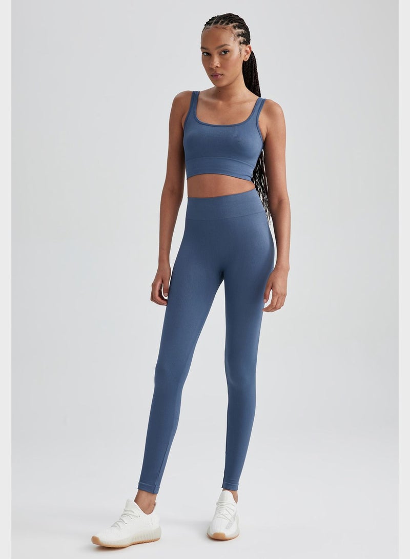 DeFacto Square Neck Seamless Bra  - Image 4