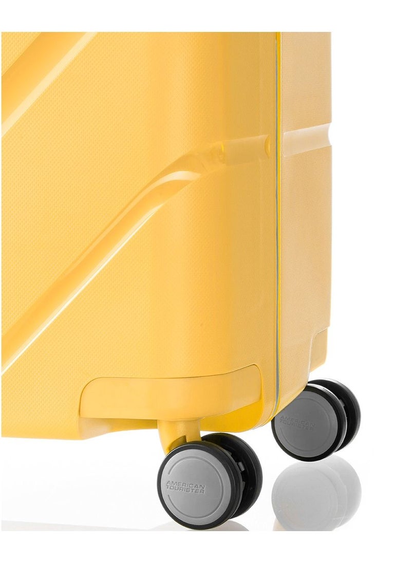 AMERICAN TOURISTER American Tourister TRIGARD hard spinner luggage large TSA 81 cm - Yellow  - Image 2