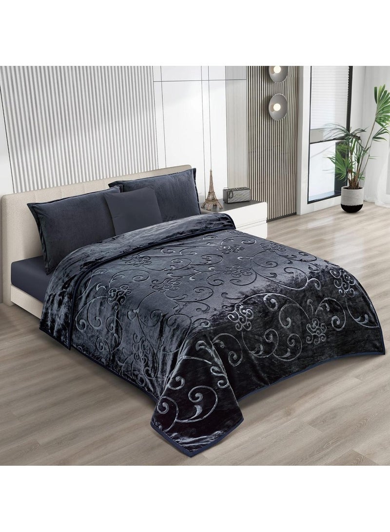 Xi Duo Duo Single-size blanket, two sides: one embossed, one plain, with an ultra-soft texture. Size: 160*220cm - Image 1