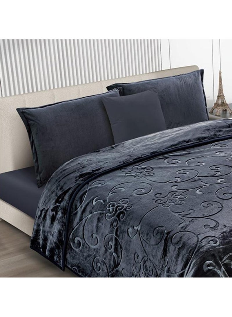 Xi Duo Duo Single-size blanket, two sides: one embossed, one plain, with an ultra-soft texture. Size: 160*220cm - Image 2