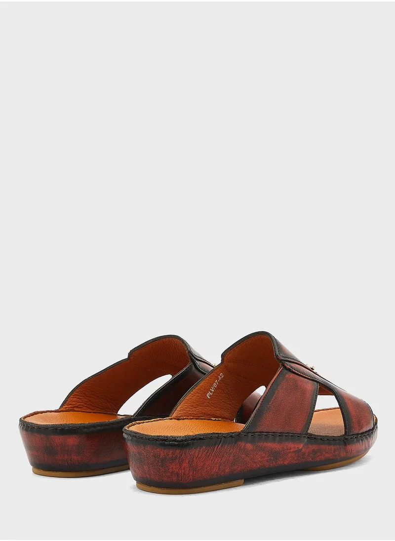 Posh La Vie Modern Classic Arabic Sandals