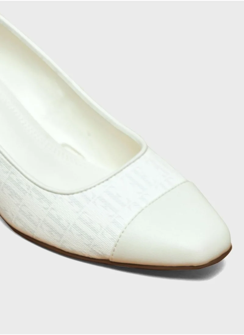ايل Block Heel Pumps