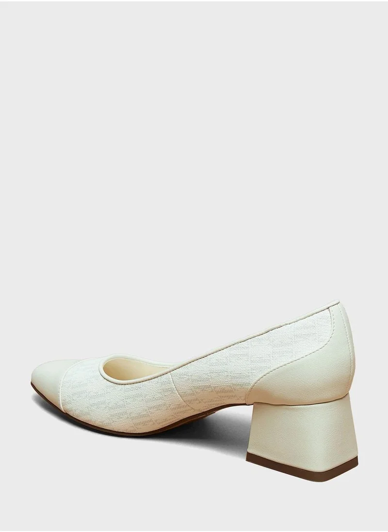 ايل Block Heel Pumps