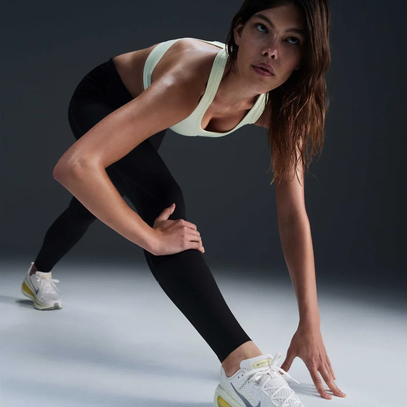 Nike Black Women's Swift 7/8 Running Leggings for Women | Best Price UAE