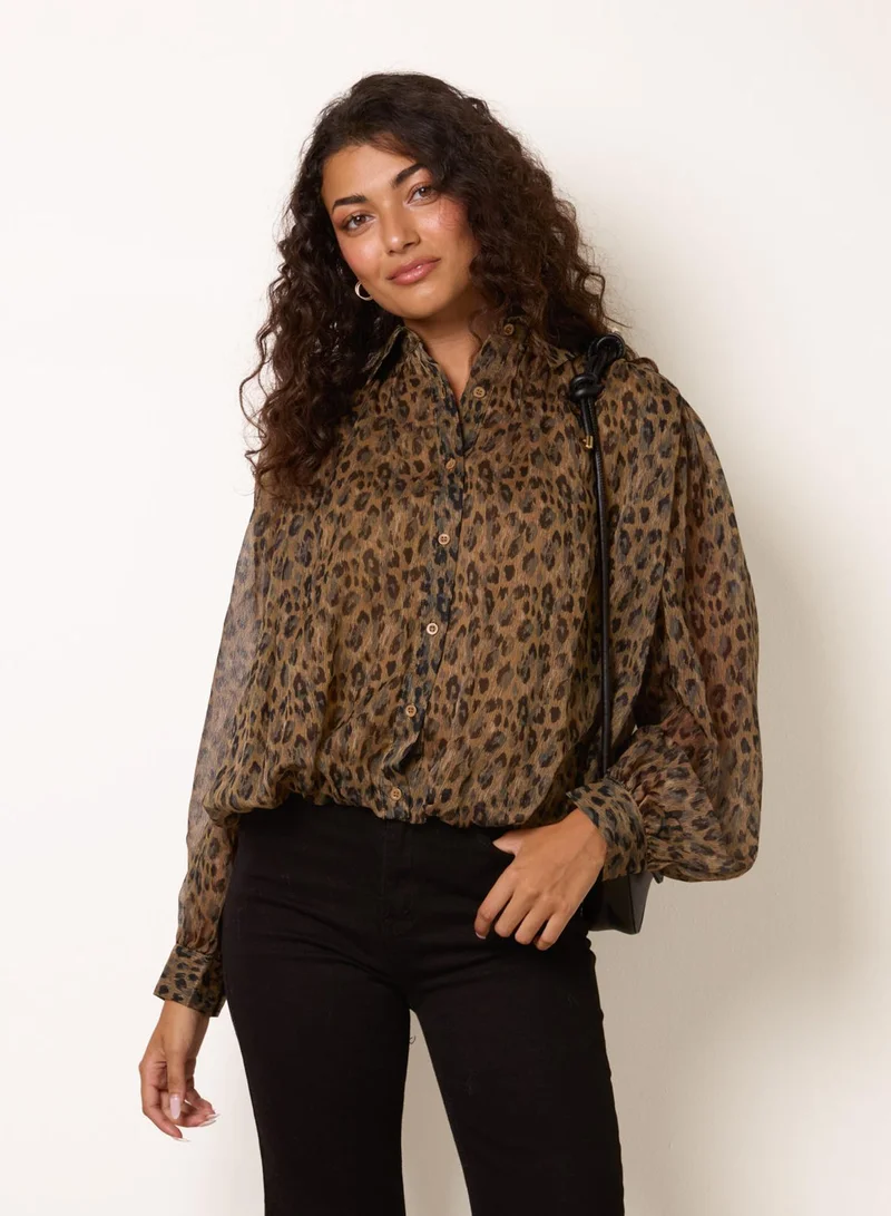 بلو فانيلا Leopard Mesh Puff Ball Shirt