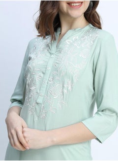 Vishudh Women Green Floral Embroidered Kurta  - Image 4
