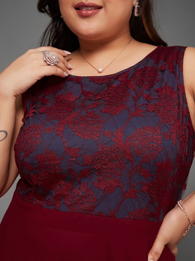 Miss Chase Plus Size Maroon Sleeveless Maxi Dress - Image 4
