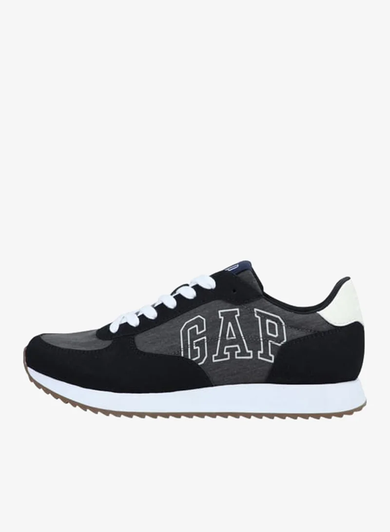 GAP Men's Panelled Lace-Up Sneakers