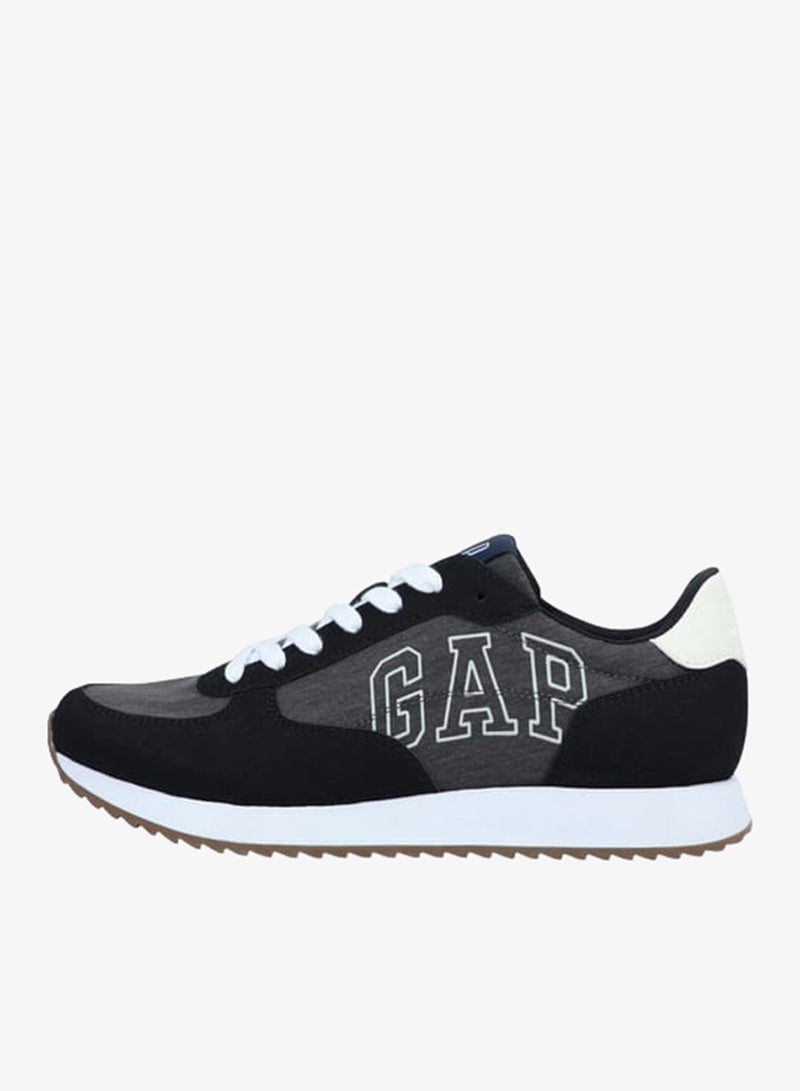 GAP Men's Panelled Lace-Up Sneakers - Image 2