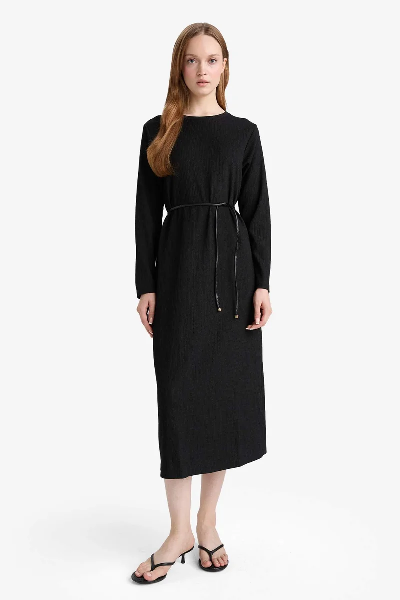 ديفاكتو Regular Fit Dress