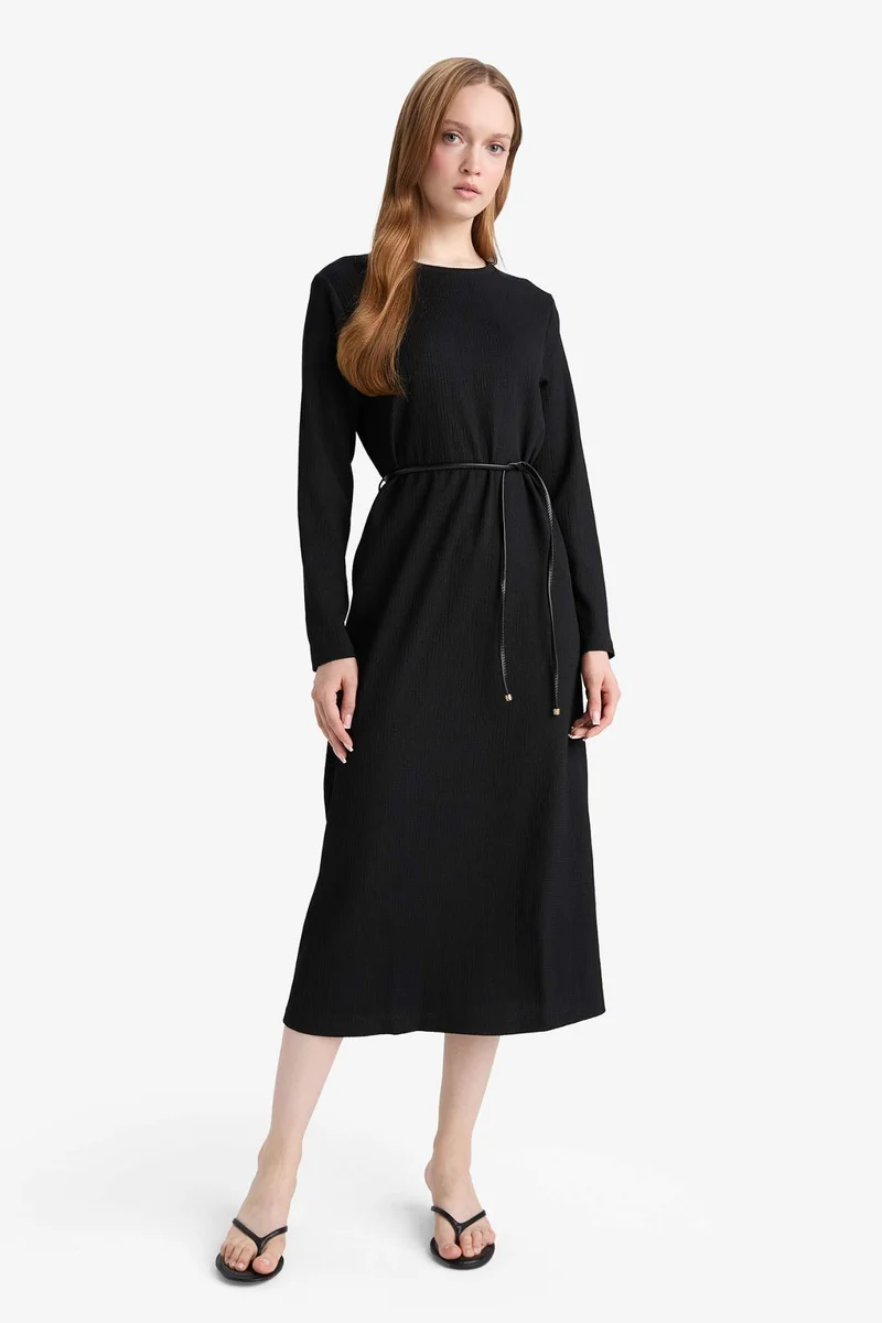 ديفاكتو Regular Fit Dress