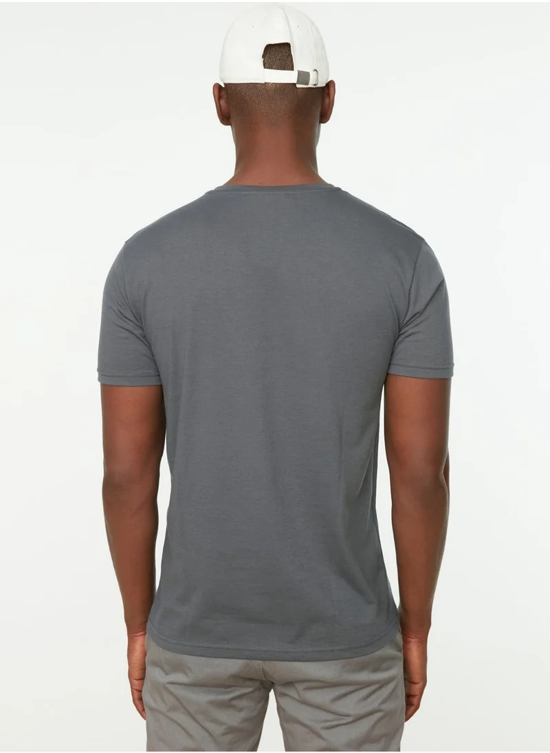 trendyol Essential Crew Neck T-Shirt