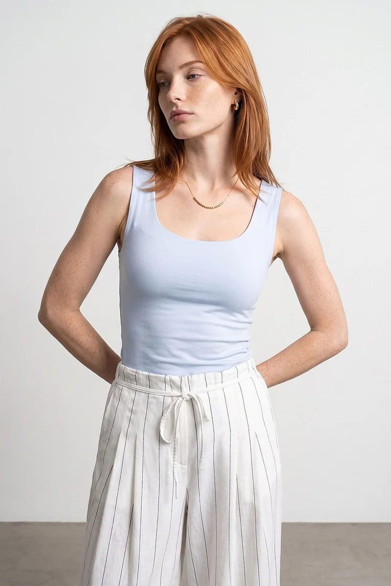 DILVIN Sleeveless Square-Neck Slim-Fit Jersey Blouse