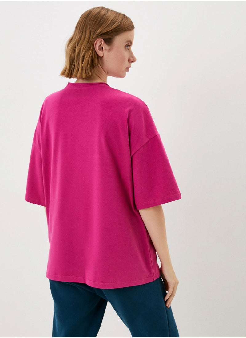 Artograph Women oversize premium cotton pink T-shirt with artist unique painting Poodle  - Image 3