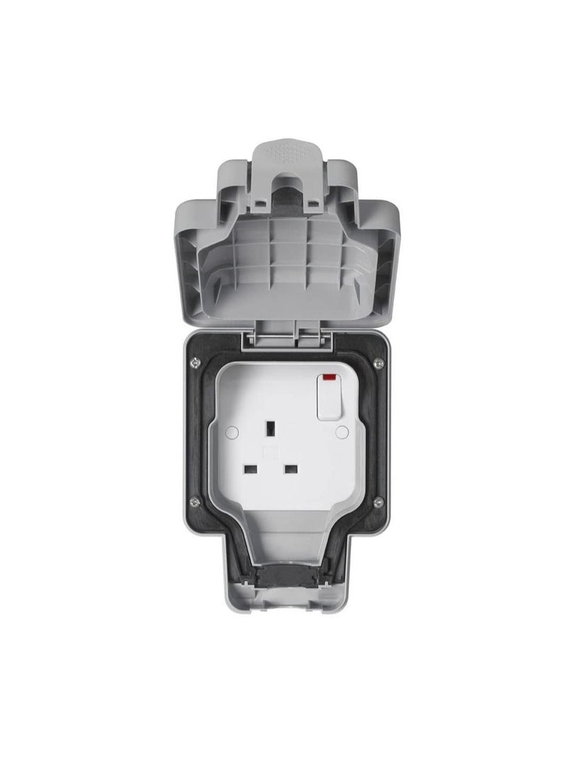MK Masterseal Plus K56486GRY 13 amp 1-Gang Switched Socket  - Image 3