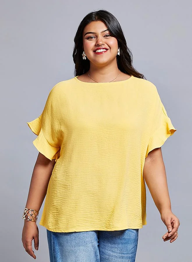 جلو باص بلوزة بمقاس كبير وأكمام كشكش