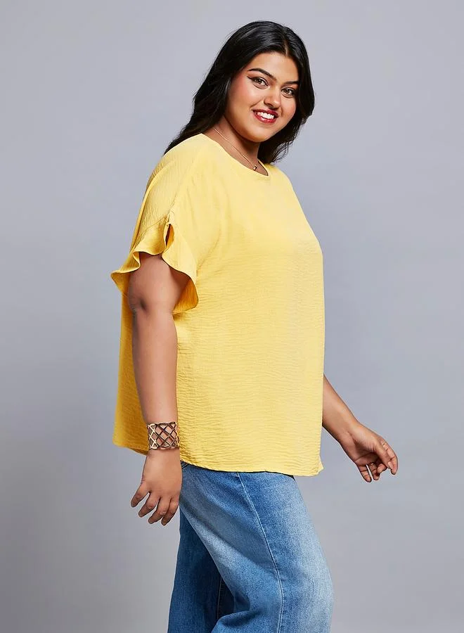 جلو باص بلوزة بمقاس كبير وأكمام كشكش