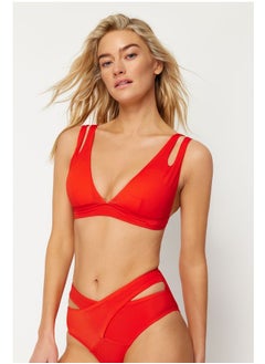 Red Triangle Cut Out/Windowed Bikini Top TBESS20BU0202 - pzsku/Z43087B1573CD5F2407C2Z/45/_/1730941903/4a923637-134a-4a01-89aa-ac6aa9c09095