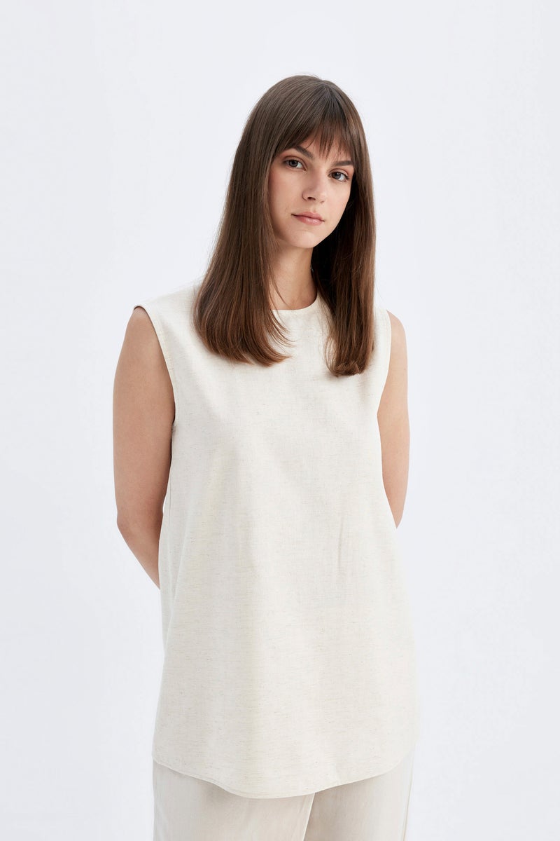 DeFacto Woman Regular Fit Cotton Crew Neck Short Sleeve Woven Tunic - Image 4