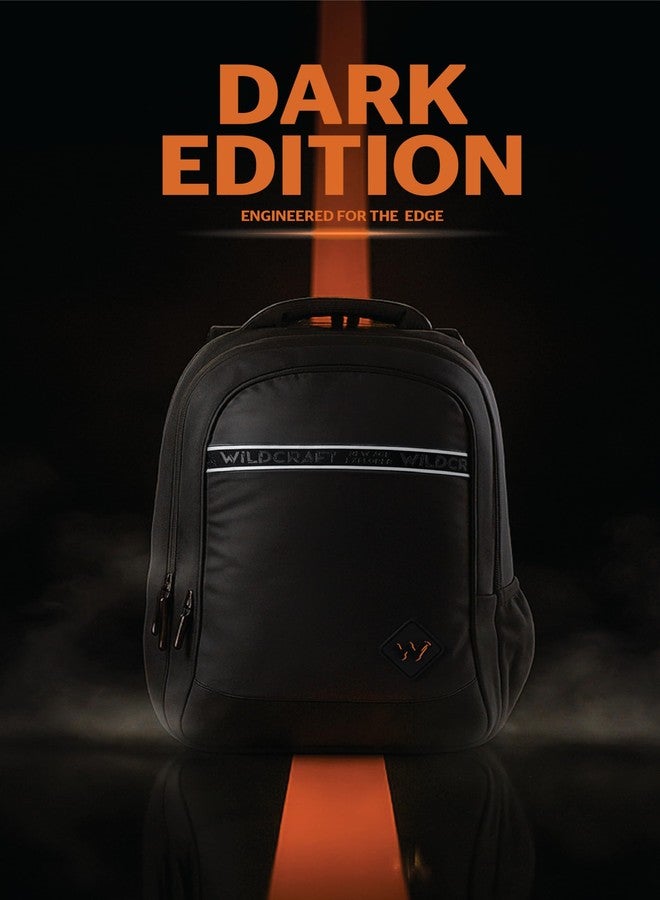 وايلد كرافت حقيبة ظهر Wildcraft Dark Edition للكمبيوتر المحمول سعة 30 لترًا للرجال والنساء، تتسع لأجهزة كمبيوتر محمولة مقاس 15.6 بوصة، مزودة بأحزمة كتف مبطنة، وجيوب متعددة، وسحابات مضادة للسرقة، مناسبة للمكتب والجامعة، مقاس متوسط، لون أسود داكن - Image 2