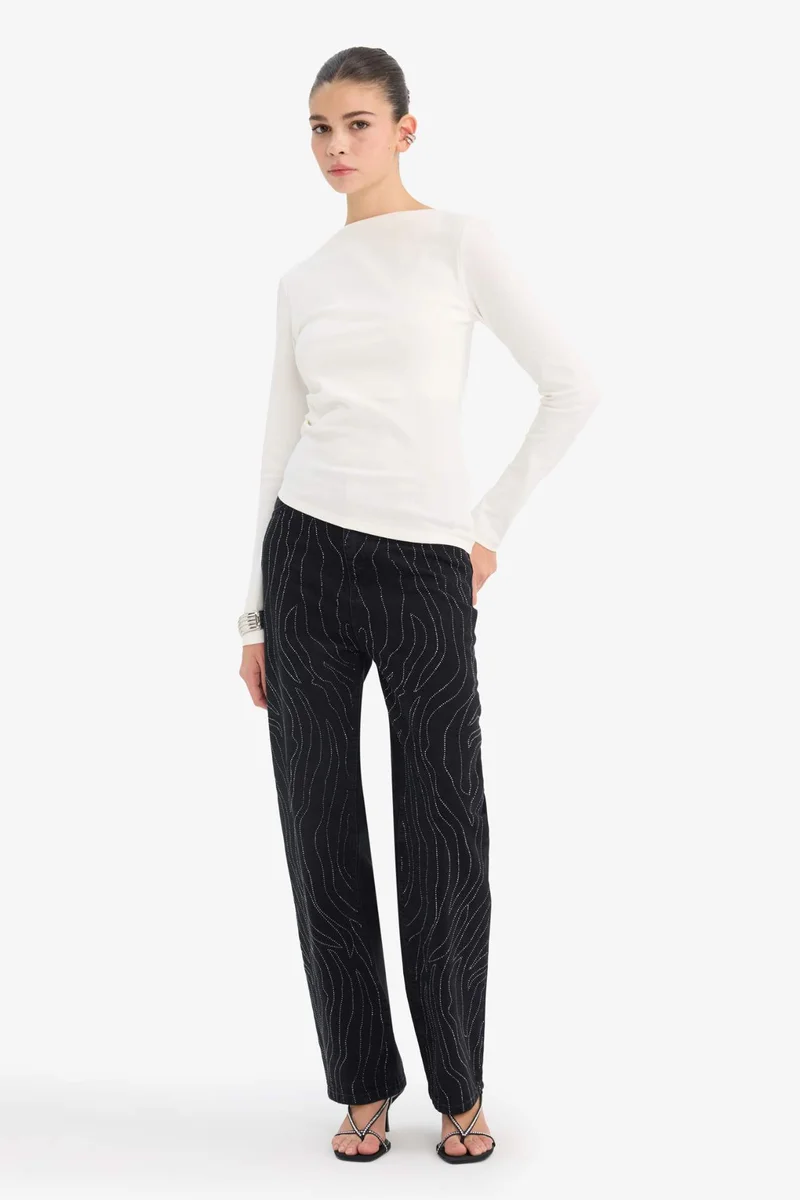 ديفاكتو Straight Fit High Waist Ankle Length Jeans