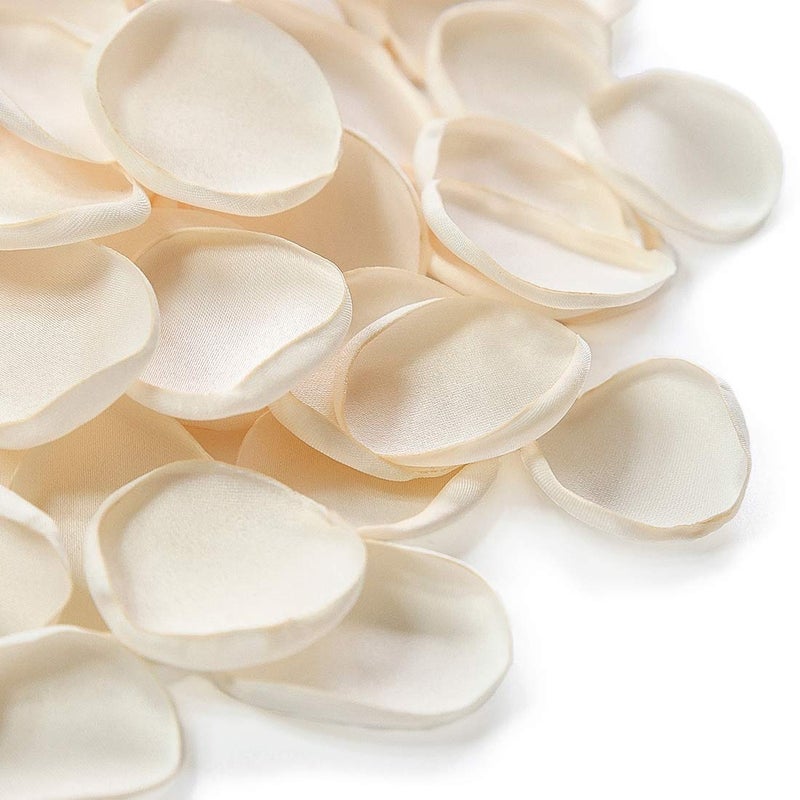 Floroom 300pcs Rose Petals Cream Faux Silk Flower Petals for Wedding Flower Girl Basket Aisle Scatter Dinner Table Centerpieces Party Confetti Bridal Shower Romantic Night Decoration