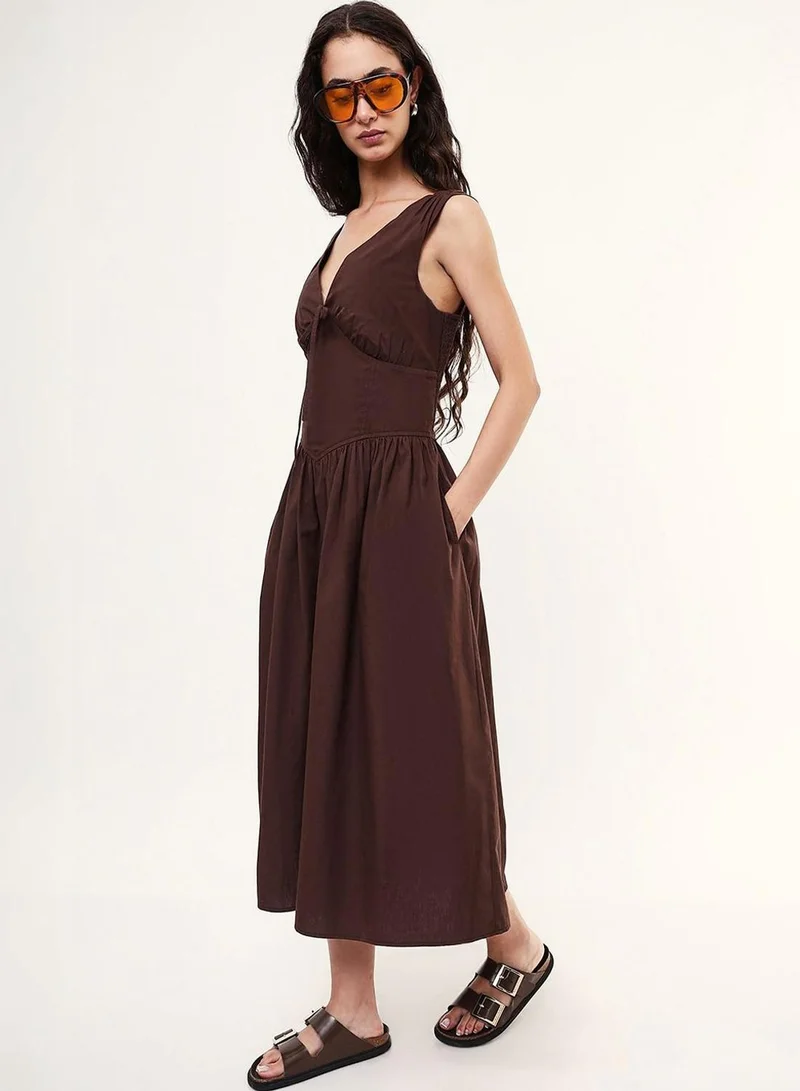 دينيس لينغو Women Brown 100% Cotton Solid Midi Shift Fit And Flared Dress