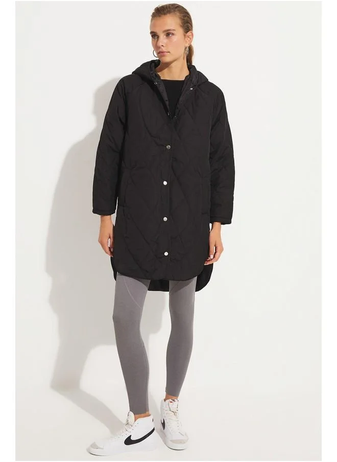 JUNE June Hooded Quilted Coat Black