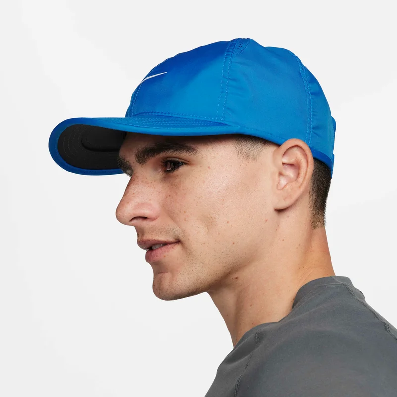 Nike Dri-FIT Club Unstructured Featherlight Cap