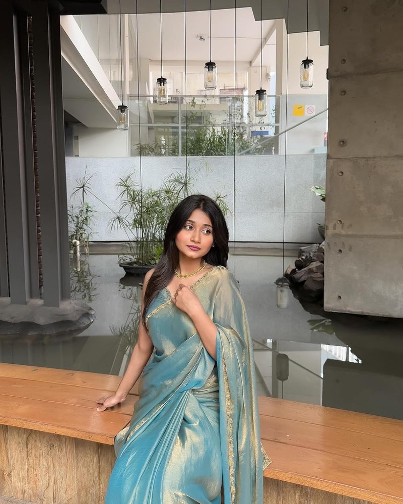 Sidhidata Women's Two Tone Shaded Soft Fandy Silk Saree with Hand Work Lace Border and Unstitched Blouse Piece - Image 3