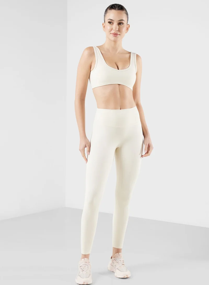 كون.يوغا U Back Sports Bra