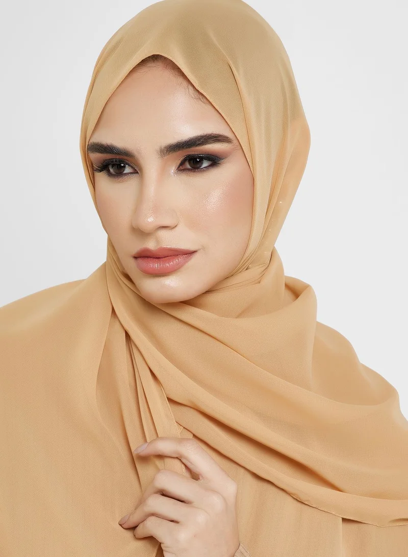 Khizana Textured Abaya With Sheila