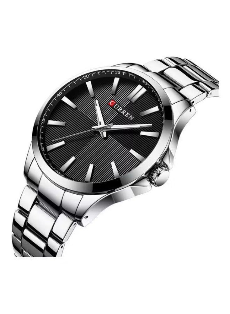 CURREN ساعة يد أنالوج للرجال مقاومة للماء 8322 - 45 مم - فضي - Image 2