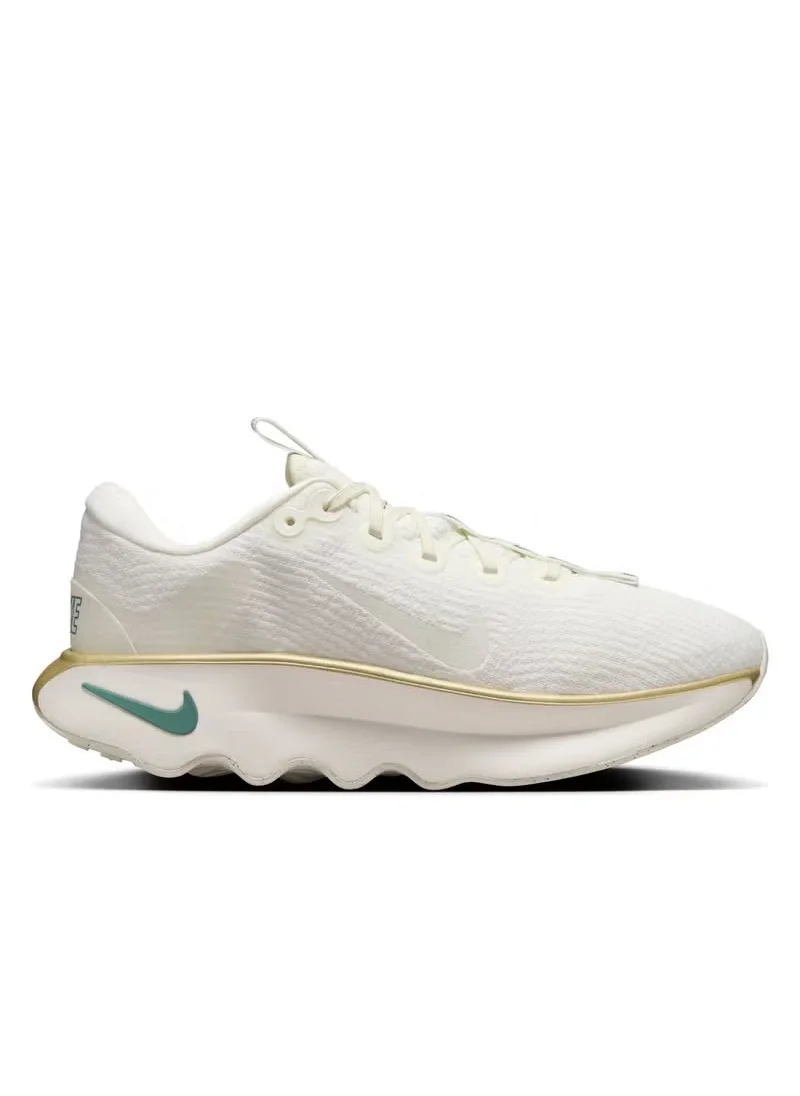 Nike Motiva