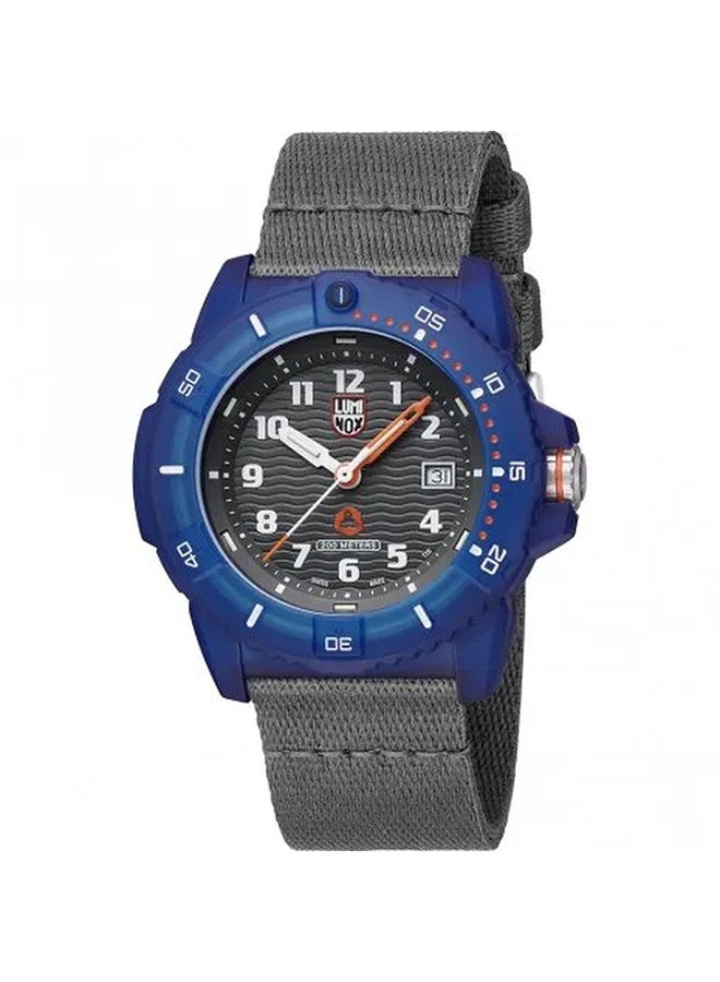 Luminox Men's Analog Round Shape Carbon Fibre Wrist Watch XS.8902.ECO - 46 Mm  - Image 2
