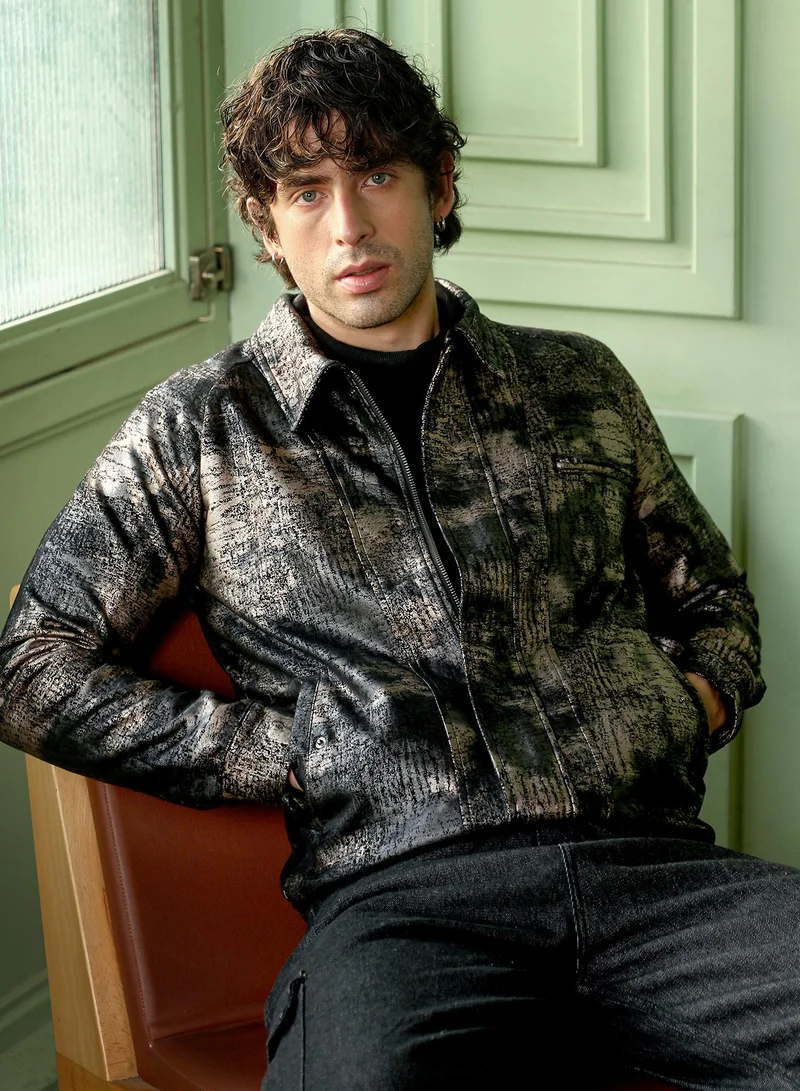 كامبوس سوترا Men Reptilia-Jacquard Bomber Jacket | Point Collar, Long Button-Cuff Sleeves | Zipper , Band-Straight Hem | Abstract Print Jacquard Woven Fabric For Casual & Daily Wear | Obsidian Black