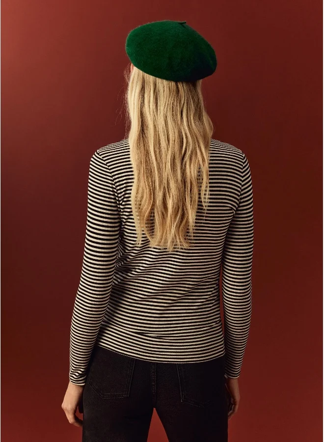 او في اس Ovs Women'S T-Shirt