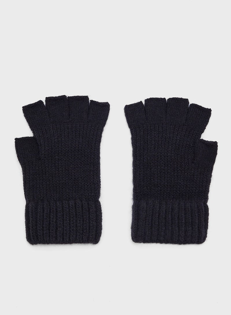 Seventy Five Knitted Half Finger Gloves - Image 3