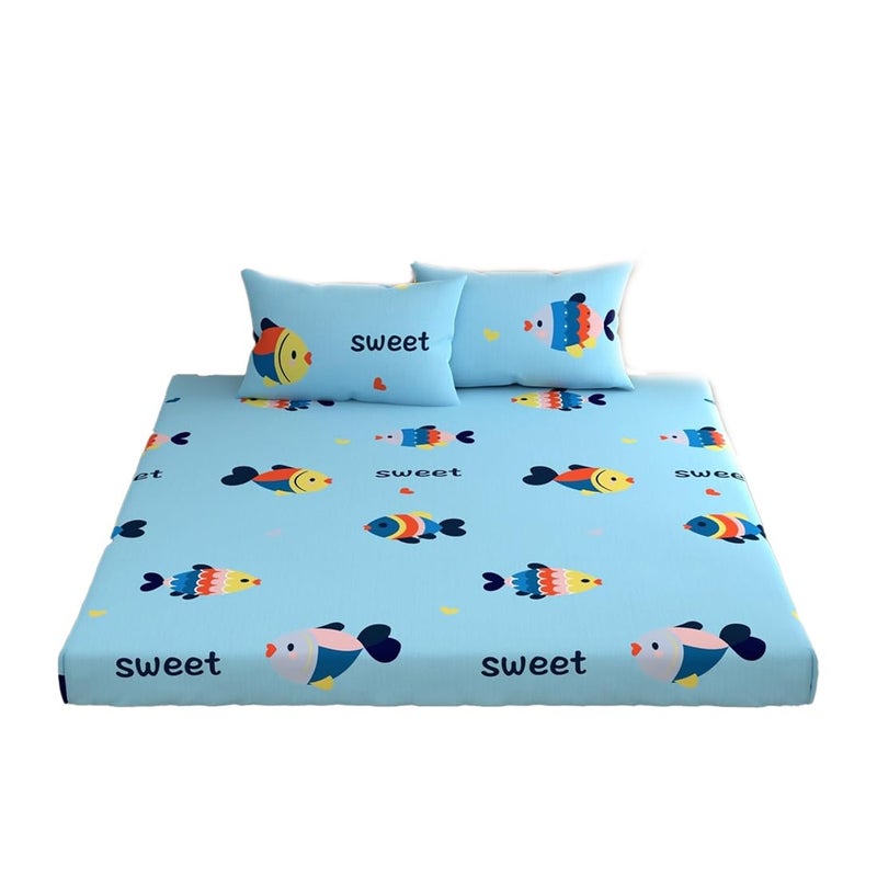 PrettyKrafts شراشف سرير مزدوج من PrettyKrafts بتصميم سمكة حلوة للأطفال مع 2 غطاء وسادة | شراشف سرير للأطفال بحجم مزدوج كينغ | شراشف سرير لغرفة الأولاد والبنات (100x90 بوصة، متعدد الألوان) - Image 1