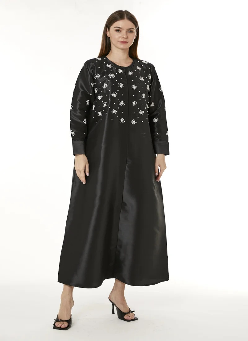 Moistreet Black Victoria Satin Embroidered Abaya