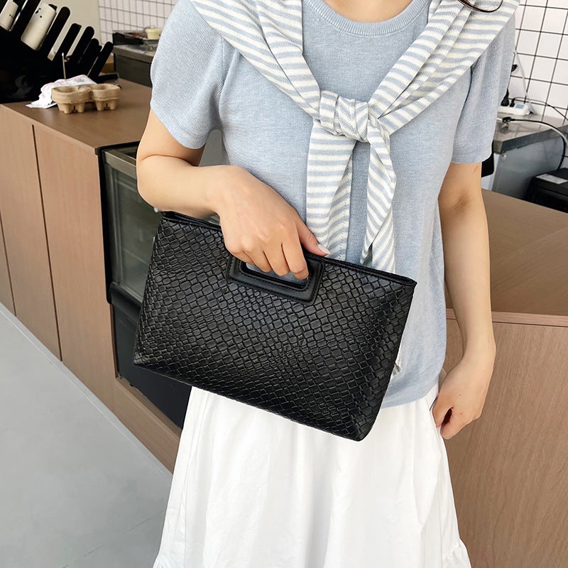 Women's Large Capacity Clutch Bag - Image 1