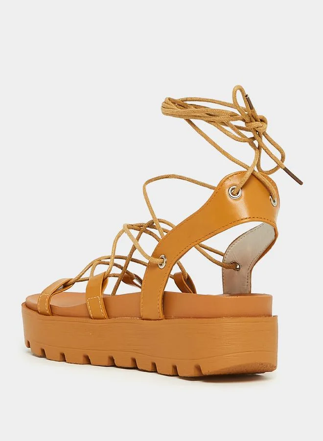 ستايلي Gladiator Tie Around Chunky Heel Sandal