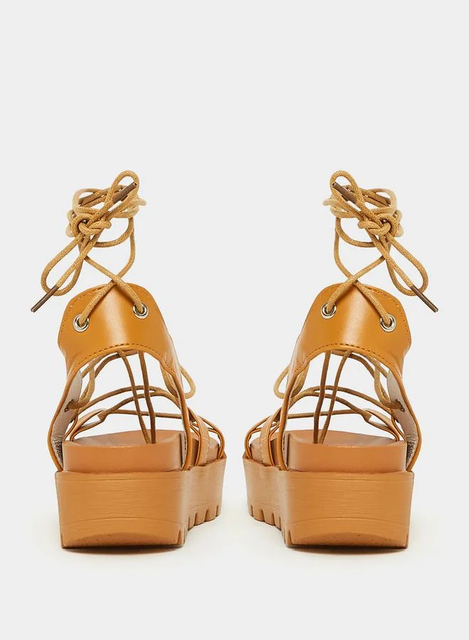 ستايلي Gladiator Tie Around Chunky Heel Sandal